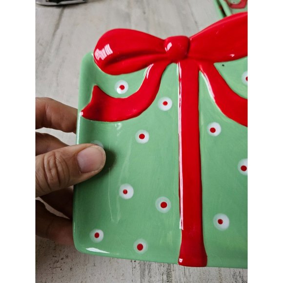 Raz Carol King present plate Paula buttel Xmas decor polka dot unique cute - Picture 2 of 6